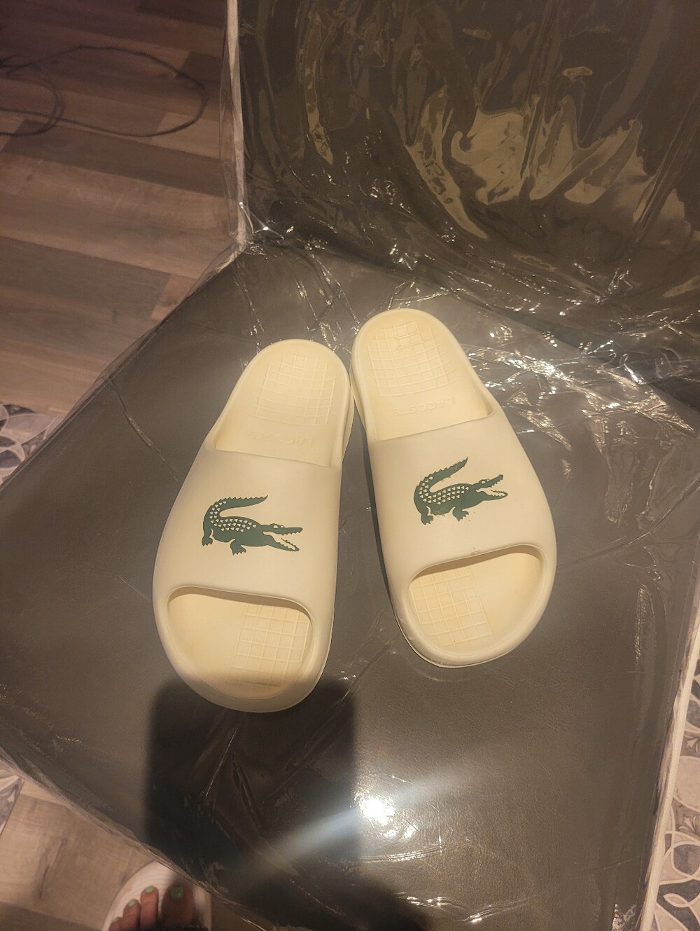 Lacoste Cream Slide Sandals with Green Croc Logo Size 7.5 Women